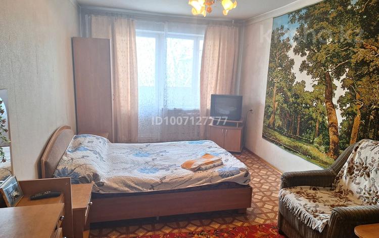 1-бөлмелі пәтер · 31 м² · 3/5 қабат, Сейфуллина 452 — Жибек жолы, бағасы: 1 000 ₸ в Алматы, Алмалинский р-н — фото 2