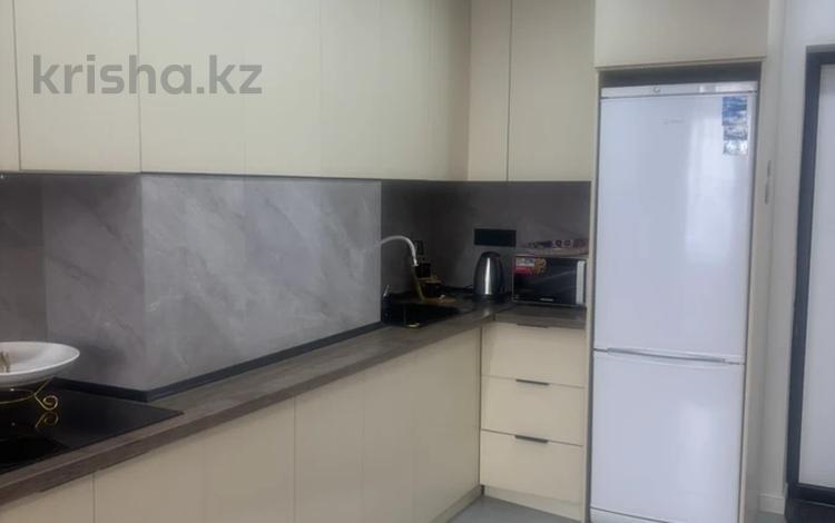 2-комнатная квартира · 44 м² · 6/6 этаж, Халиуллина 196/17 за 300 000 ₸ в Алматы, Медеуский р-н — фото 4