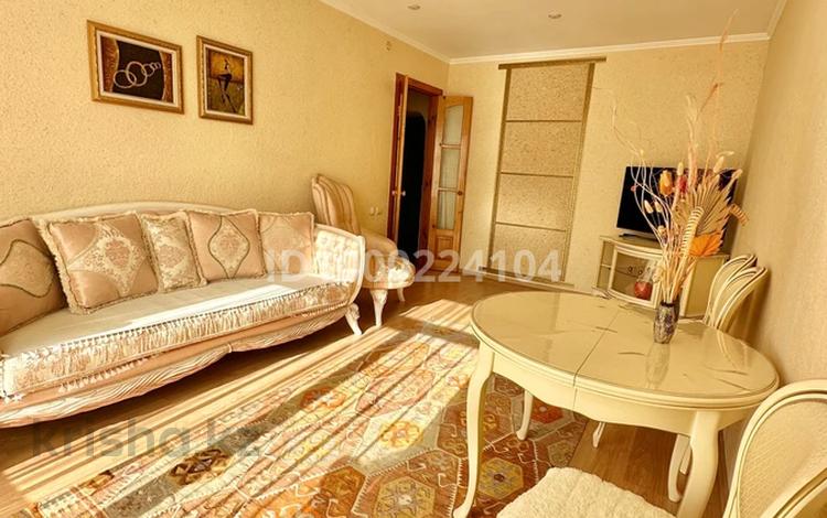 3-комнатная квартира · 74.6 м² · 4/4 этаж, Пушкина 82 — Пушкина - Интернациональная за 25 млн 〒 в Петропавловске — фото 2