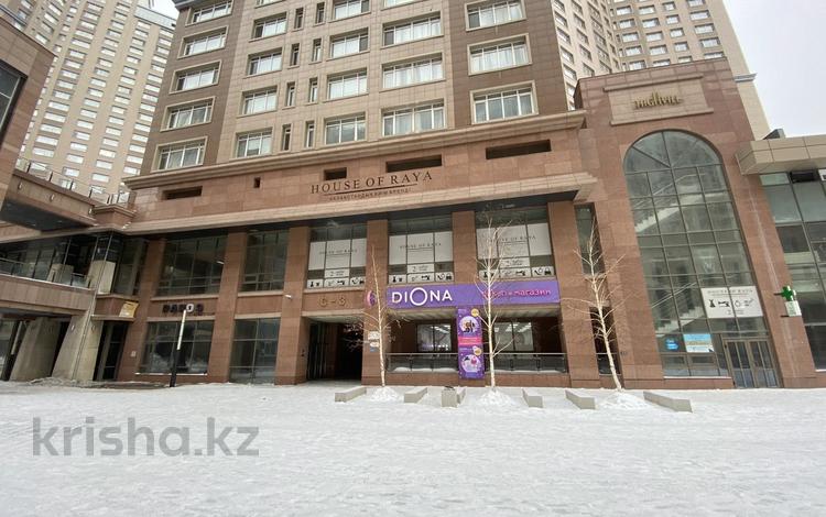 3-комнатная квартира, 130 м², Кошкарбаева 2 за 82 млн 〒 в Астане, Алматы р-н — фото 2