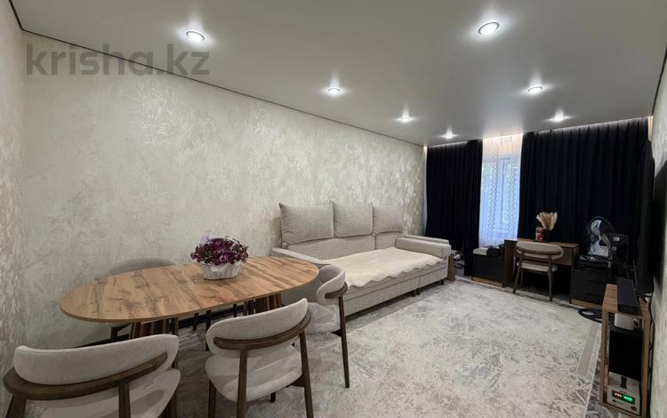 2-бөлмелі пәтер · 44 м² · 2/5 қабат, Б.Момышулы 1, бағасы: 15.3 млн ₸ в Аксу — фото 26