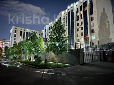 2-комнатная квартира, 62 м², 9/9 этаж, Керей Жанибек хандары — Акмешит за 40 млн 〒 в Астане, Есильский р-н