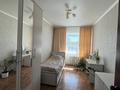 3-комнатная квартира · 64 м² · 1/3 этаж, Пришахтинск 71 — Донецкая 71 за 20 млн ₸ в Караганде, Алихана Бокейханова р-н — фото 2