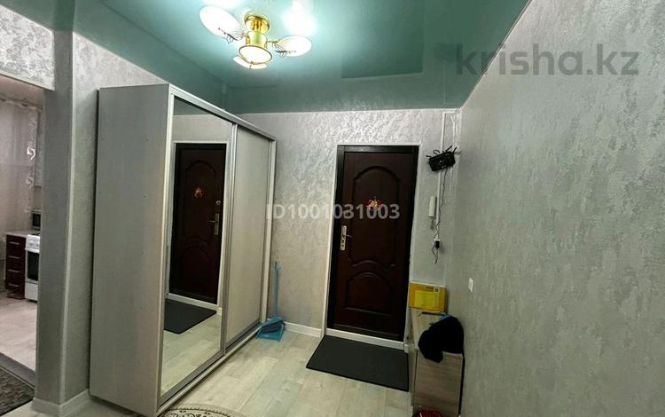 2-бөлмелі пәтер · 56 м² · 5/5 қабат, мкр 8, Мкр 8 Алия Молдагулова 47/2, бағасы: 17 млн ₸ в Актобе — фото 2