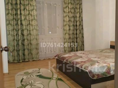 3-бөлмелі пәтер · 82 м² · 3/9 қабат, 10 микрорайон 21 — 6 школ, бағасы: 200 000 ₸ в Аксае