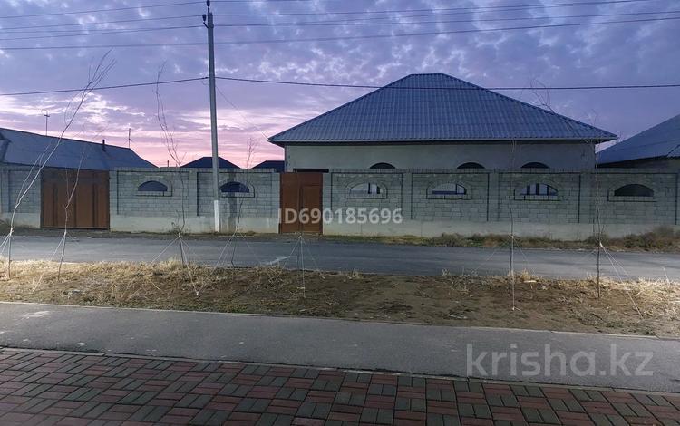 Отдельный дом • 6 комнат • 200 м² • 10 сот., Баялиев 80 за 40 млн 〒 в Туркестане — фото 2