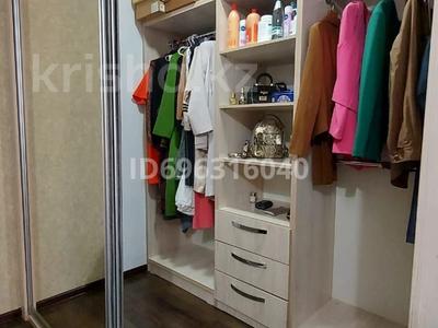 2-бөлмелі пәтер, 74 м², 4/5 қабат ай сайын, 29-й мкр 26а, бағасы: 160 000 〒 в Актау, 29-й мкр