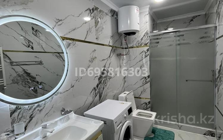 2-комнатная квартира · 85 м² · 2/2 этаж, Батырбекова — Батырбекова, Саттарханова за 20 000 ₸ в Туркестане — фото 9