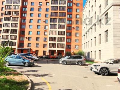 2-бөлмелі пәтер · 62.9 м² · 9/10 қабат, Айтматова 40/1 — Мухамедханова, бағасы: 39 млн ₸ в Астане, Нура р-н