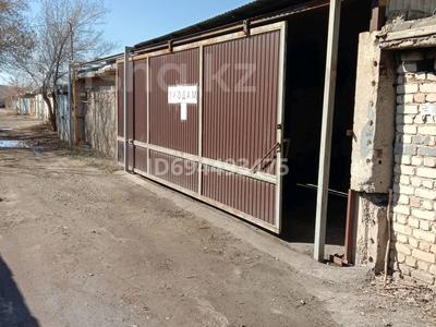 Гаражи и паркинги в Актюбинской обл.: Гараж · 38 м² · мкр Болашак за 7.5 млн 〒 Гараж · 38 м² · мкр Болашак за 7.5 млн 〒 в Актобе