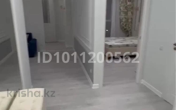 2-комнатная квартира · 46 м² · 8/10 этаж, Толе би 285/8 к10 за 38.5 млн ₸ в Алматы, Ауэзовский р-н — фото 2