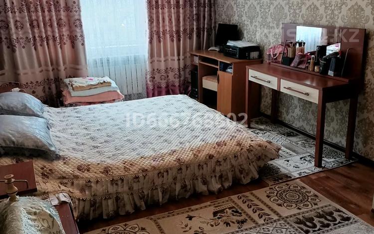 3-комнатная квартира · 64 м² · 5/5 этаж, 6 микр за 16.5 млн ₸ в Таразе — фото 5