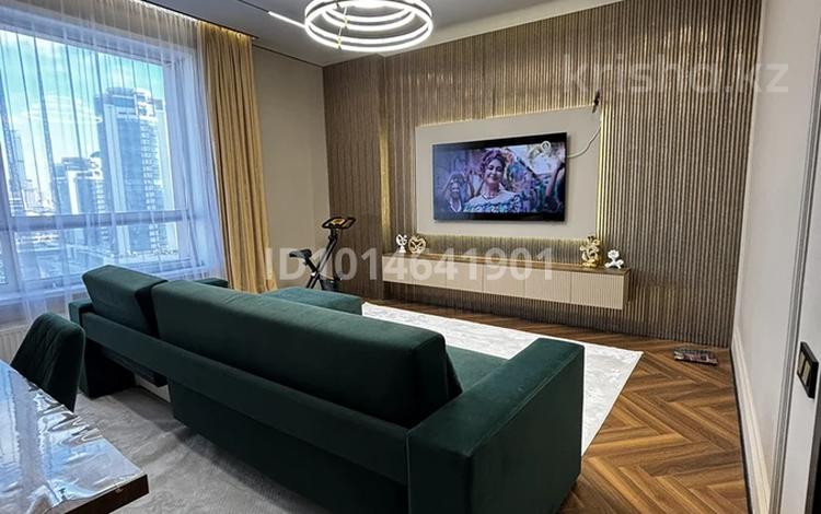 3-комнатная квартира · 80 м², Толеби 50 — Кунаева за 76.8 млн ₸ в Астане, Есильский р-н — фото 2