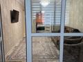 2-бөлмелі пәтер · 44.7 м² · 4/5 қабат, Айтеке би 2 — Дамдес, бағасы: 200 000 ₸ в Таразе