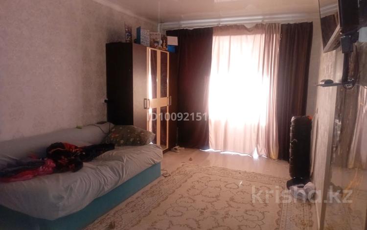 1-комнатная квартира · 35 м² · 2/5 этаж, Самал 27 за 6 млн ₸ в Жанаозен — фото 2