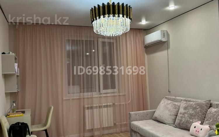 1-бөлмелі пәтер, 40 м², 3/5 қабат, Аманат — Момышулы-Аманат, бағасы: 20 млн 〒 в Астане, Алматы р-н — фото 2