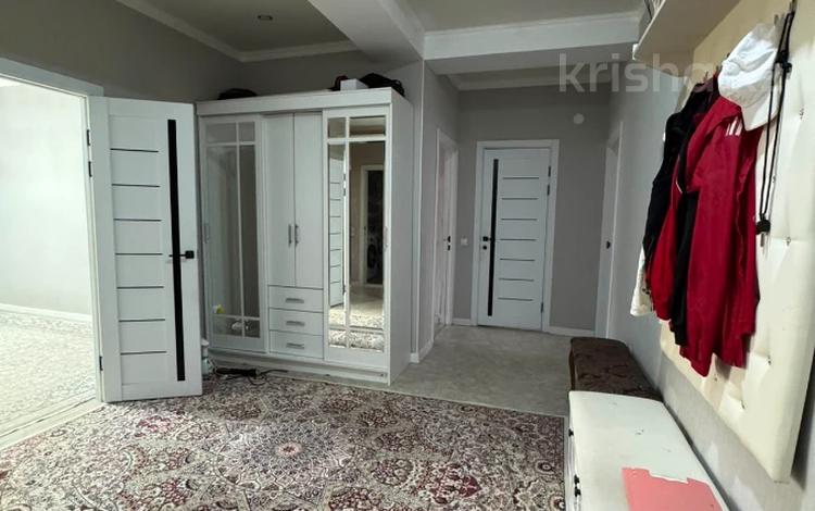 3-комнатная квартира · 100 м² · 3/9 этаж, мкр. Алтын орда за 36 млн ₸ в Актобе — фото 2