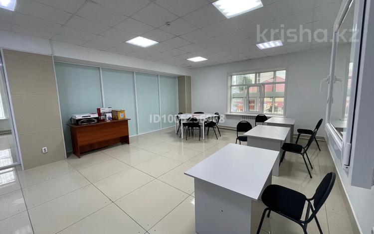 Офисы · 13 м² за 70 000 〒 в Петропавловске — фото 5