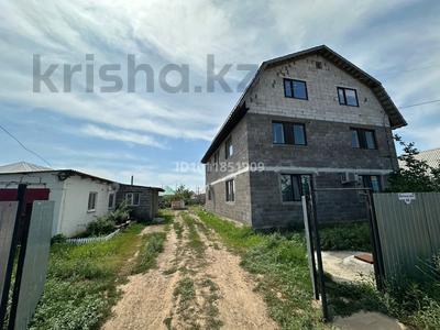 Жеке үй · 6 бөлме · 280 м² · 10 сот., ул. Дулата Бабатайулы 44, бағасы: 42 млн ₸ в Уральске, мкр Школьник