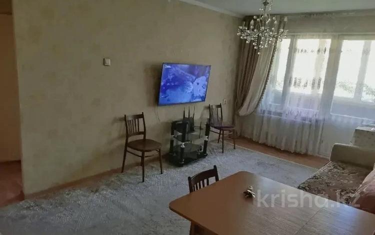 3-бөлмелі пәтер · 58 м² · 4/4 қабат, мкр №12, бағасы: 30.5 млн ₸ в Алматы, Ауэзовский р-н — фото 2