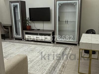 2-бөлмелі пәтер · 81 м² · 3/9 қабат, Валиханова 13, бағасы: 45 млн ₸ в Атырау
