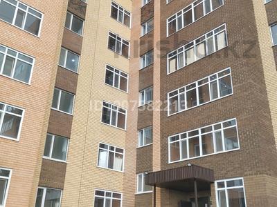 1-комнатная квартира · 51 м² · 2/9 этаж, Ауэзова — Рядом с рынком Жибек- Жолы за 220 000 ₸ в Кокшетау