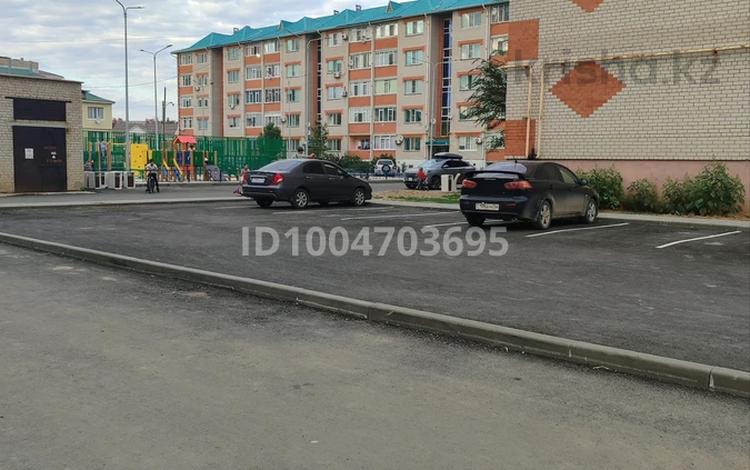 2-бөлмелі пәтер · 70 м² · 2/5 қабат, Достык 36, бағасы: 27 млн ₸ в Хромтау — фото 2