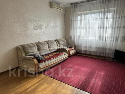 3-комнатная квартира, 66 м², 2/9 этаж, мкр Аксай-3 13 за 44 млн 〒 в Алматы, Ауэзовский р-н