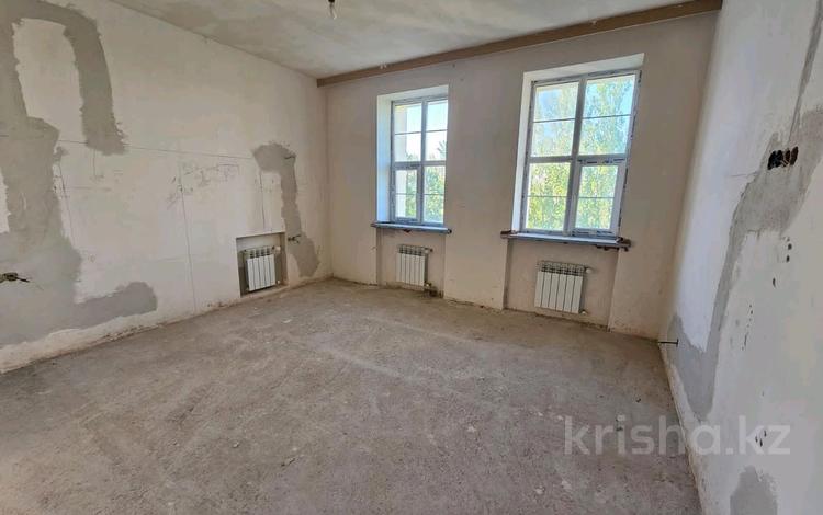 3-комнатная квартира, 130 м², 2/4 этаж, Табыс за 74 млн 〒 в Астане, Есильский р-н — фото 2