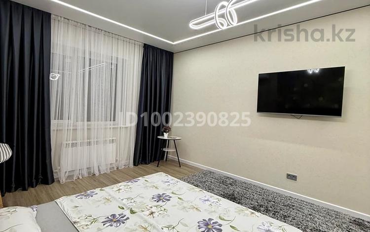 2-бөлмелі пәтер · 86 м² · 8/10 қабат, мкр 12 15д — Рядом мечеть Нургасыр, бағасы: 37 000 ₸ в Актобе — фото 17