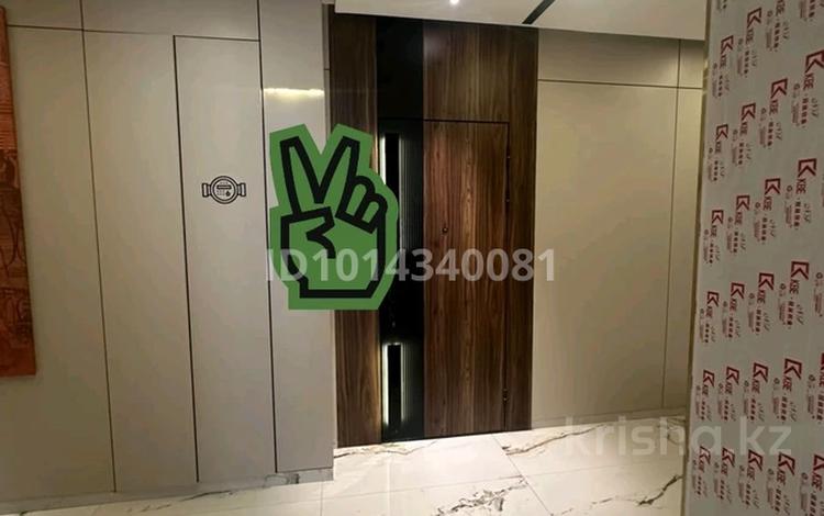 1-комнатная квартира · 43 м² · 6/21 этаж, Мәңгілік Ел 62 — Т.Рыскулова за 300 000 ₸ в Астане, Есильский р-н — фото 2