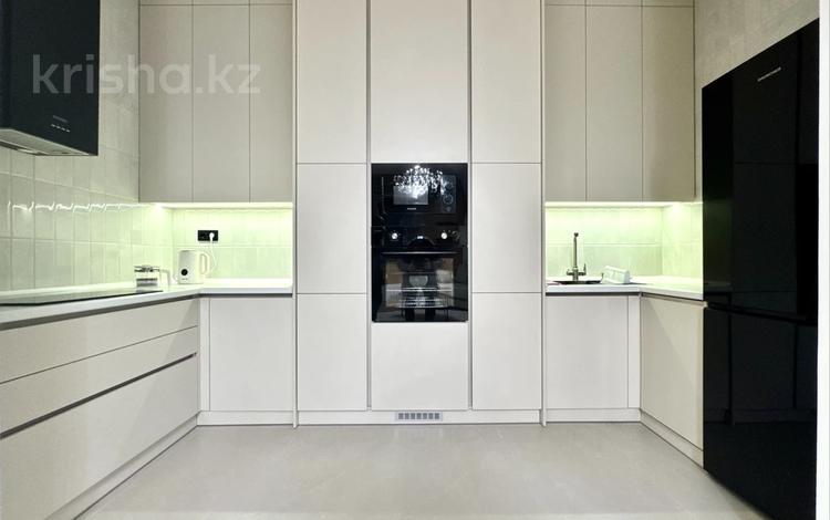 2-бөлмелі пәтер · 65 м² · 3/33 қабат, Аль-фараби 15/1, бағасы: 600 000 ₸ в Алматы, Бостандыкский р-н — фото 39