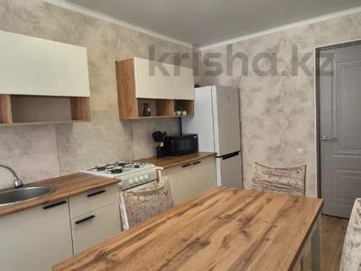 1-бөлмелі пәтер · 38 м² · 1/9 қабат, мкр Нурсая 117, бағасы: 15.5 млн 〒 в Атырау