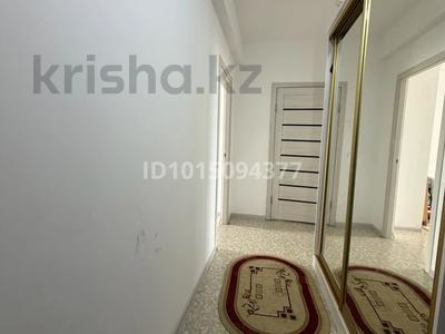 3-бөлмелі пәтер · 70.9 м² · 3/5 қабат, Набережная 169а — Ынтымақ, бағасы: 35 млн ₸ в Есик