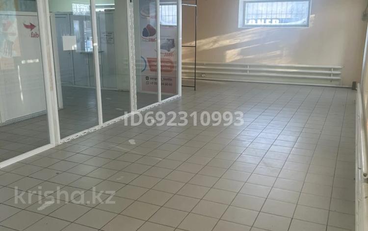 Свободное назначение · 220 м² за 693 000 ₸ в Уральске — фото 10