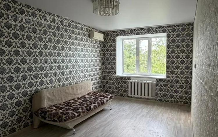 1-комнатная квартира · 43 м² · 5/5 этаж, мкр 8, Александра Гришина 11 за 11 млн ₸ в Актобе — фото 9
