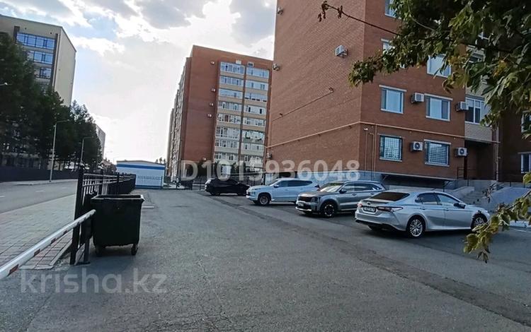 4-комнатная квартира · 133.2 м² · 2/9 этаж, Сьянова 65 — Центр города, все коммуникации рядом. за 76 млн ₸ в Костанае — фото 2