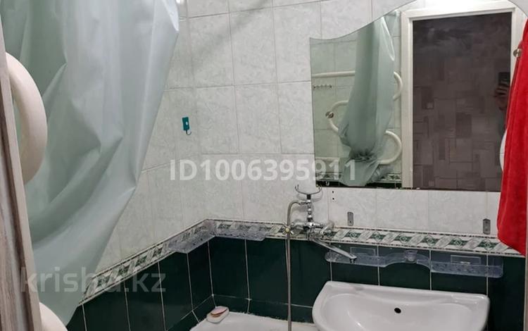 2-комнатная квартира · 45 м² · 5/5 этаж, Михаэлиса 15 за 150 000 ₸ в Усть-Каменогорске, Ульбинский — фото 6