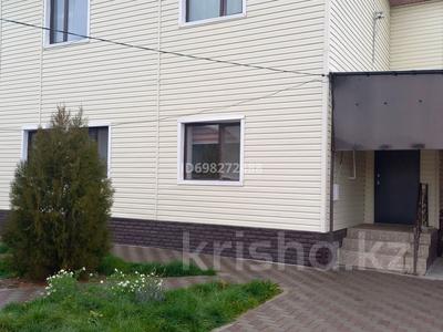 Отдельный дом · 5 комнат · 200 м² · 8 сот., Мамыр 70 — Мкр Жайнақ за 50 млн 〒 в Боралдае (Бурундай), мкр Водник-3