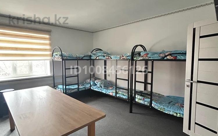 4 комнаты · 150 м² · 2/2 этаж, Панфилова 50 — Кошербаев за 5 000 〒 в  — фото 2