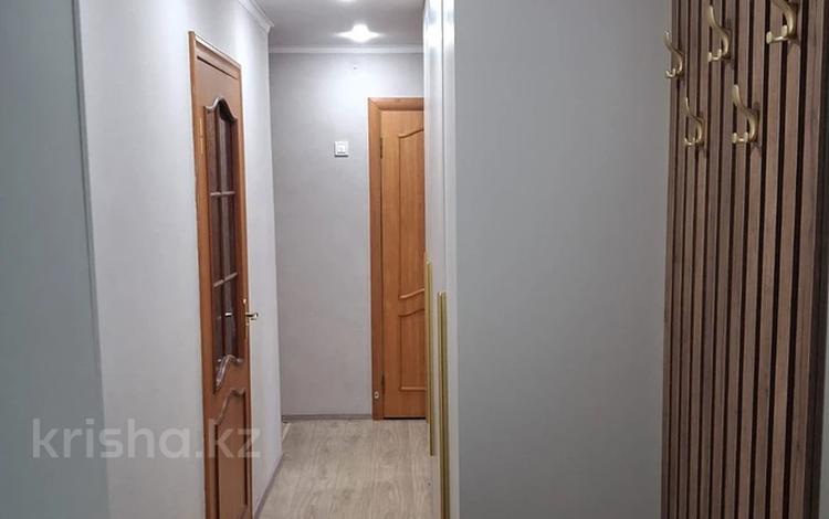 2-бөлмелі пәтер · 60 м² · 3/5 қабат, Глинки 33, бағасы: 18.6 млн ₸ в Семее — фото 2