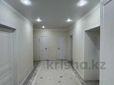 3-комнатная квартира · 100 м² · 2/9 этаж, мкр. Алтын орда 25Г за 37 млн ₸ в Актобе