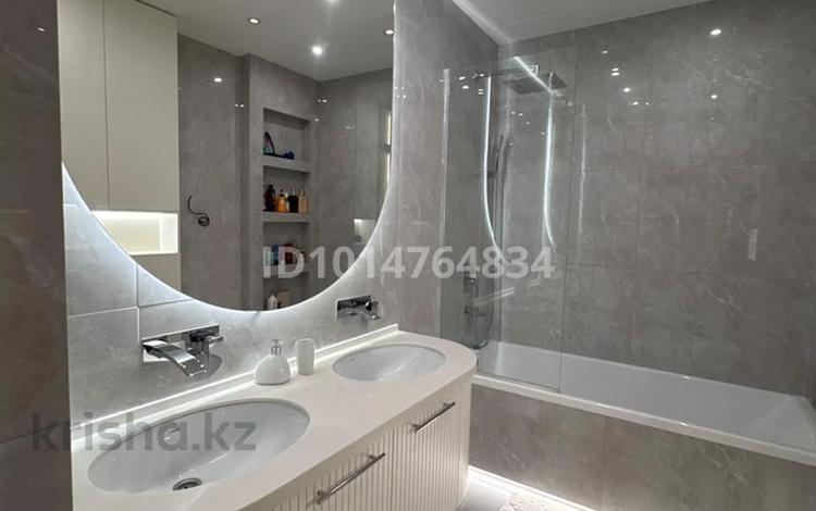 4-бөлмелі пәтер · 160 м², Ақ Шағала -ш/а., Жален Толепов 1 — Рядом с Бруклином, бағасы: 1.2 млн ₸ в Атырау, мкр Ак Шагала — фото 2