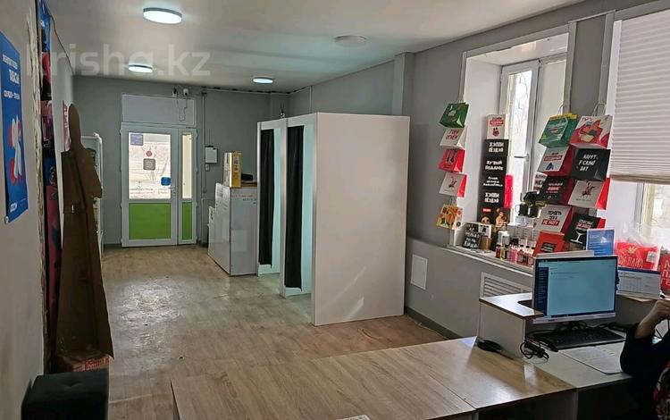 Офисы, магазины и бутики, салоны красоты, медцентры и аптеки · 65 м² за 26 млн 〒 в Жезказгане — фото 5
