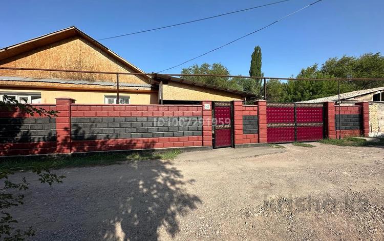 Жеке үй · 3 бөлме · 120 м² · 10 сот., Карасай батыр 143, бағасы: 20 млн 〒 в Узынагаш — фото 2