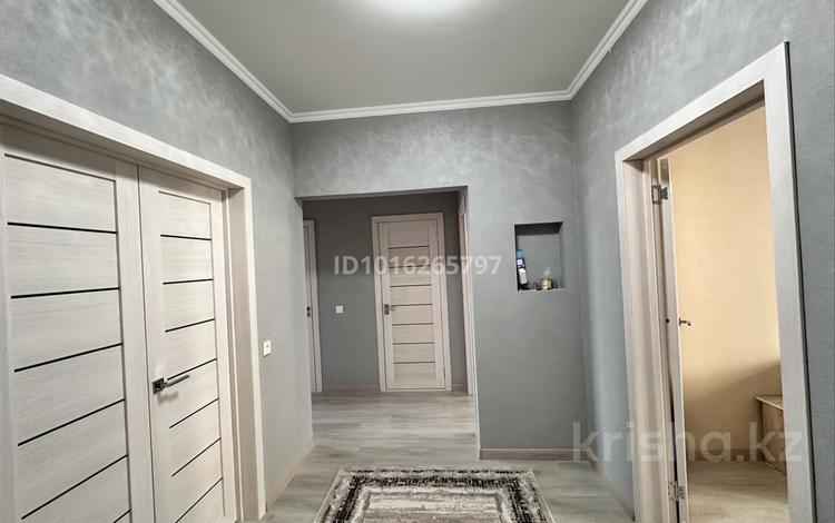 3-комнатная квартира · 81 м² · 2/7 этаж, Е-117 за 240 000 ₸ в Астане, Есильский р-н — фото 2