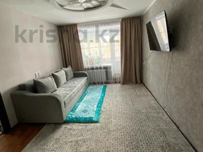 3-комнатная квартира, 54.1 м², 2/5 этаж, 4-й микрорайон — проспект Гагарина за 14.3 млн 〒 в Риддере