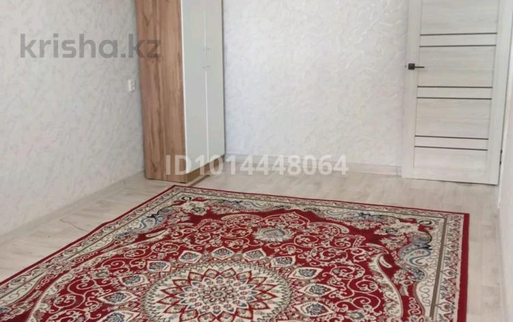 1-комнатная квартира · 33 м² · 1/5 этаж, Майкудук, Майкудук, 16й микрорайон 14 за 110 000 ₸ в Караганде, Алихана Бокейханова р-н — фото 2