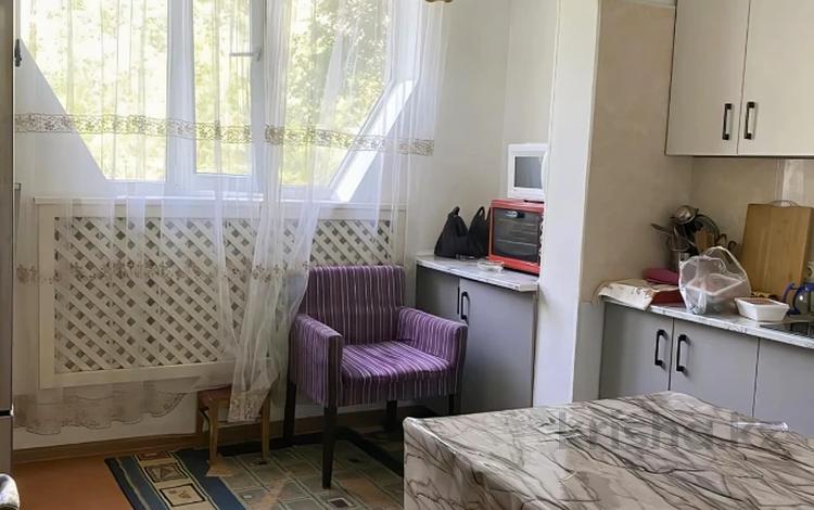2-бөлмелі пәтер · 52 м² · 3/9 қабат, мкр Тастак-3, бағасы: 40.5 млн ₸ в Алматы, Алмалинский р-н — фото 2