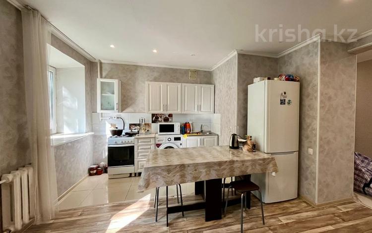 3-комнатная квартира · 48 м² · 1/5 этаж, мкр Новый Город, Б.Жырау 79 — 45 квартал, автовокзал за 18.5 млн ₸ в Караганде, Казыбек би р-н — фото 5